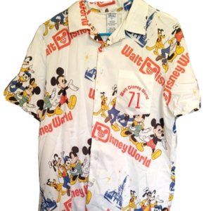 2022 Disney 50th Anniversary Mickey & Friends Vault Collection Camp Shirt NWT